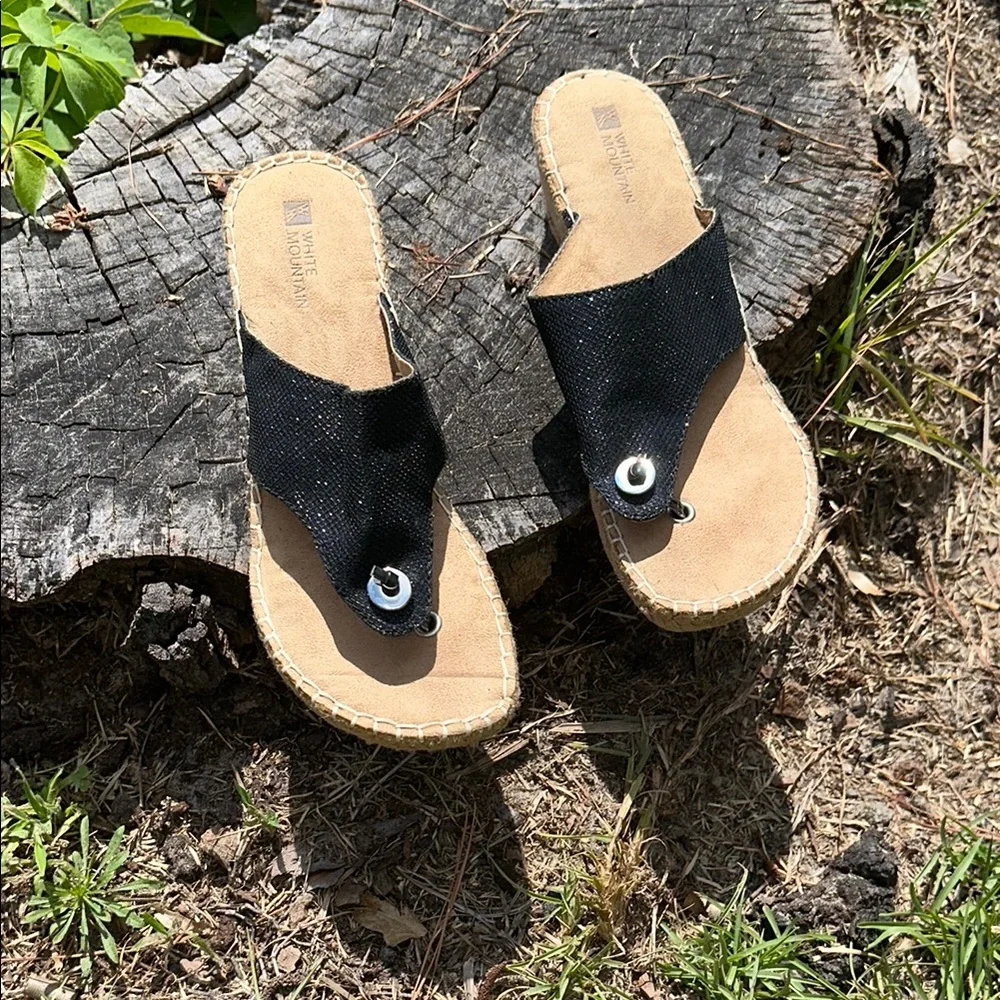 🆕 White Mountain Black and Tan Espadrille Slide Thong Sandals•Size 8 - Picture 12 of 16